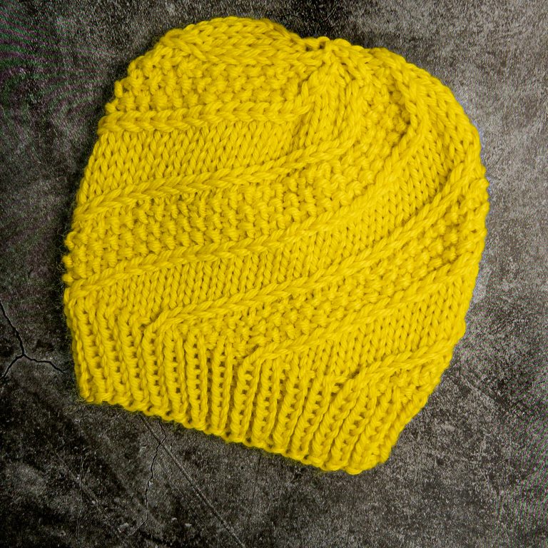 Sidewinder Beanie Bulky Yarn Substitution