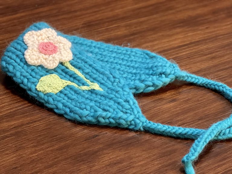 Knit Picks Tuff Puff Yarn ear Warmer with Flower