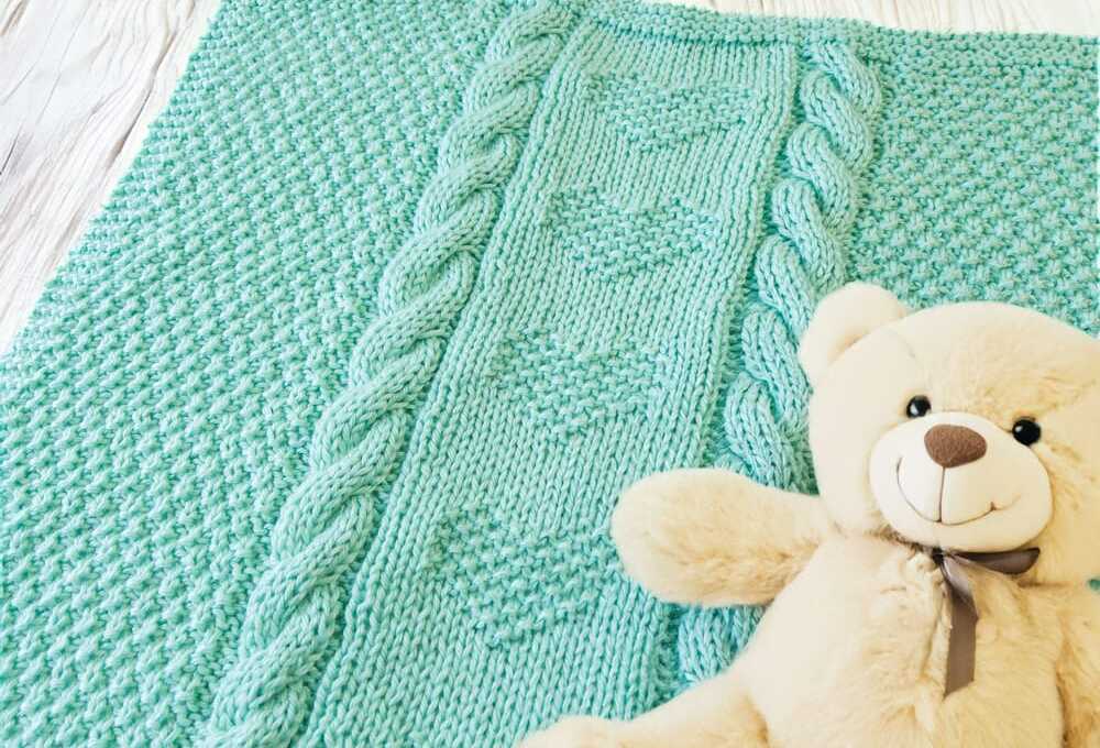 Knitted Baby Blanket with Hearts